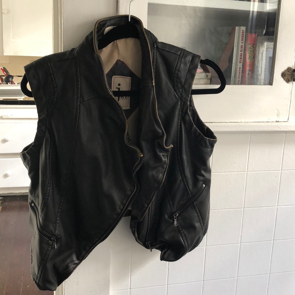 Vegan vest